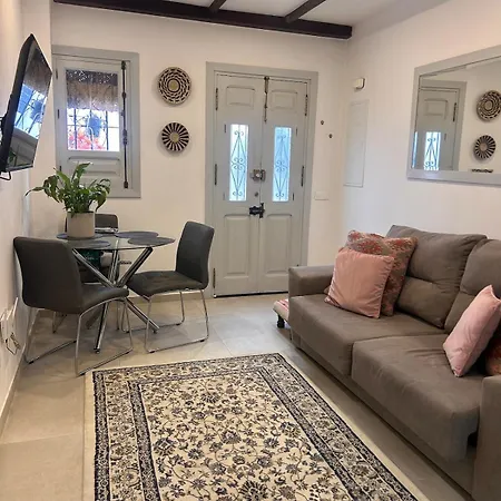 Fabulous 2 Bed-townhouse With Large Rooftop! * Эстепона