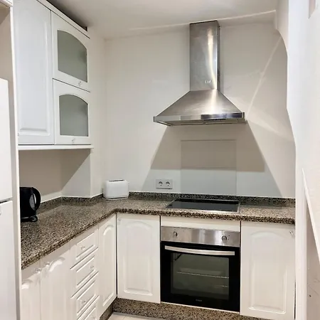 Fabulous 2 Bed-townhouse With Large Rooftop! * Эстепона